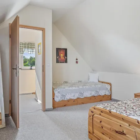 Cozy In Stolpe-usedom With Wifi *